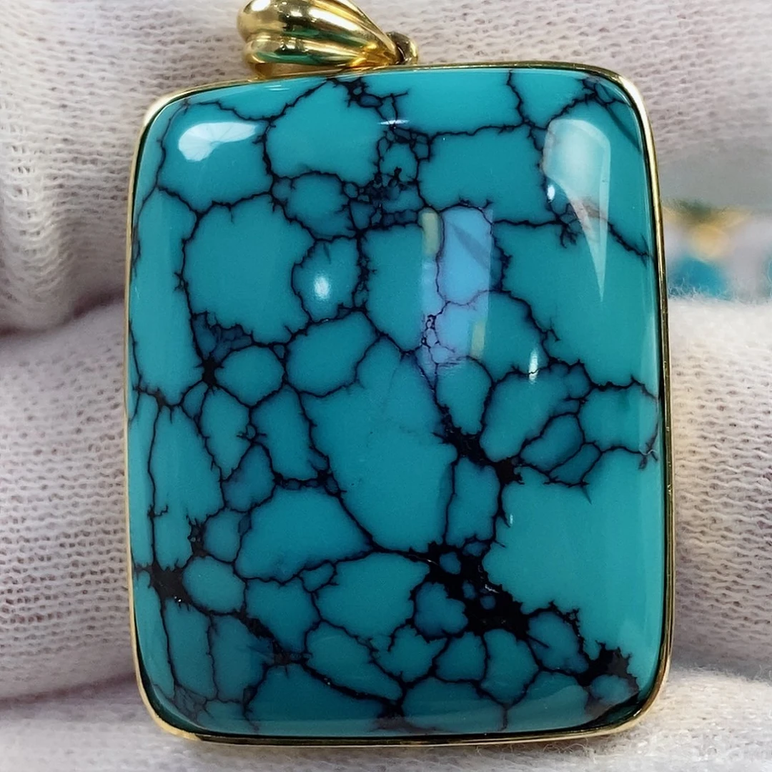 绿松石珠宝奇石18K金镶嵌