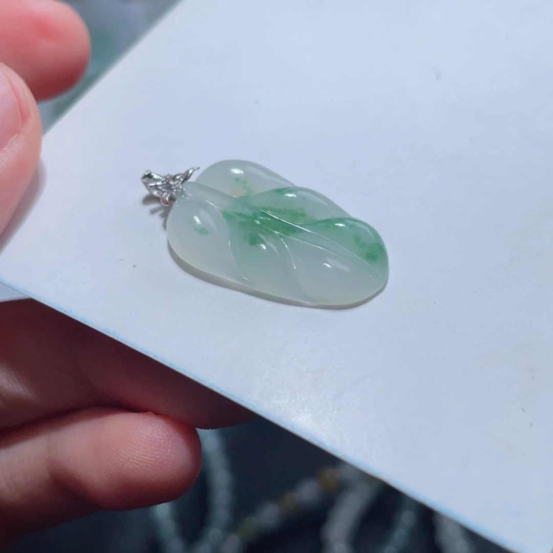 未镶嵌定制翡翠翡翠