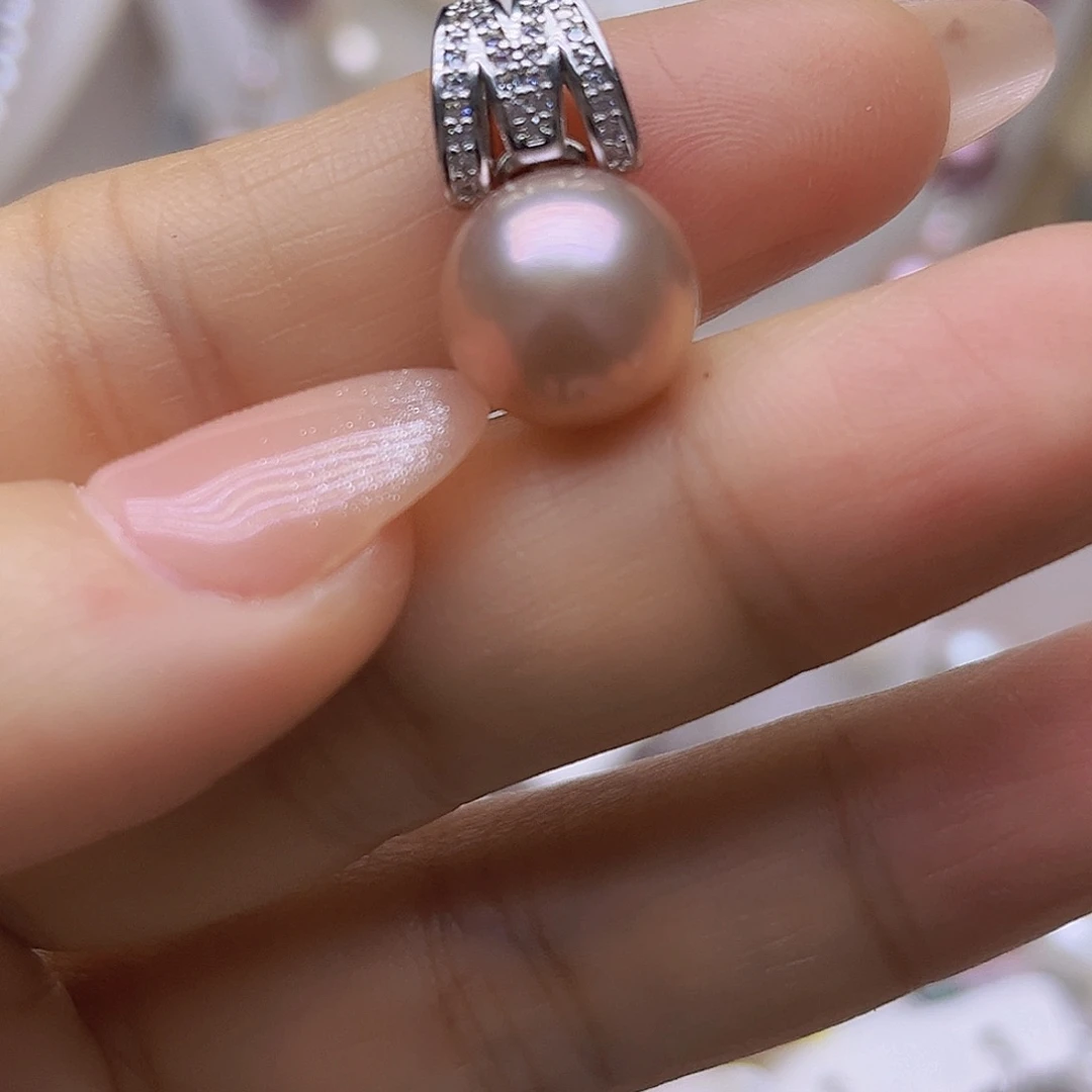 吊坠或者耳钉淡水珍珠未镶嵌