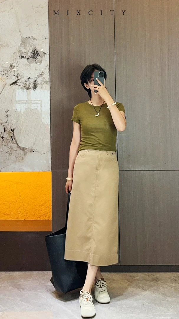 【亚楠本楠】比例裙◆复古开叉半松紧腰A字半身裙7677