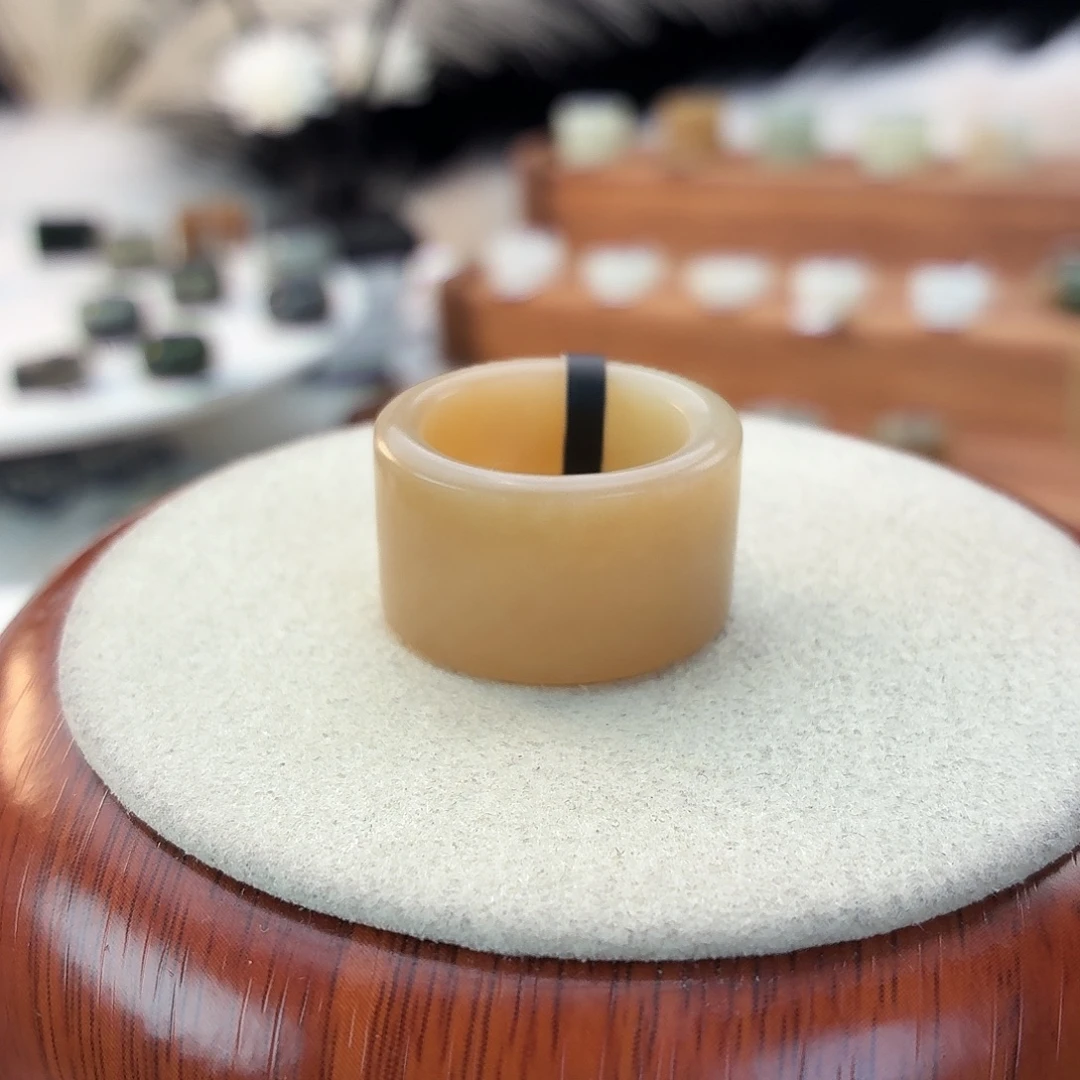 和田玉未镶嵌戒指i39奶茶圆切18.2mm