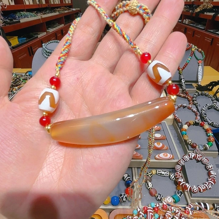 未镶嵌玛瑙/玉髓珠宝奇石