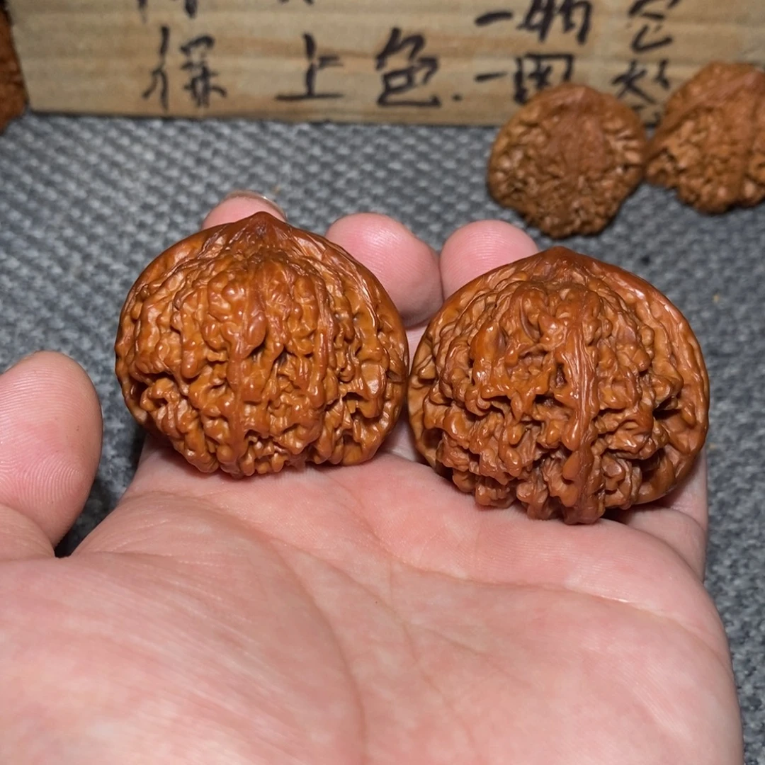 把件文玩核桃45.43.38满天星
