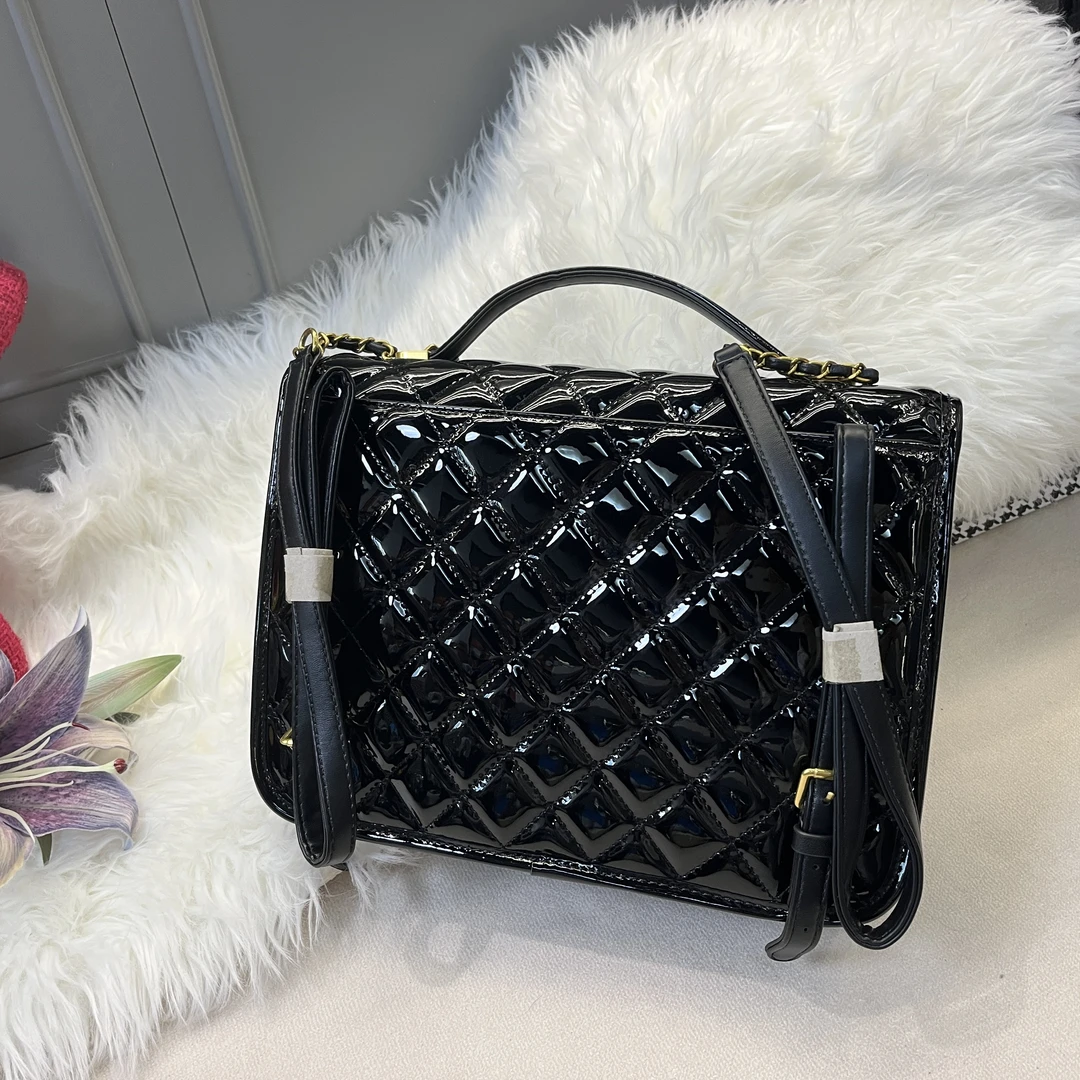 【小裴DY1108】双肩包时尚休闲百搭女士黑色小众菱格漆皮