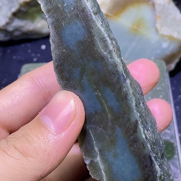 和田玉(糖玉)未镶嵌珠宝半成品