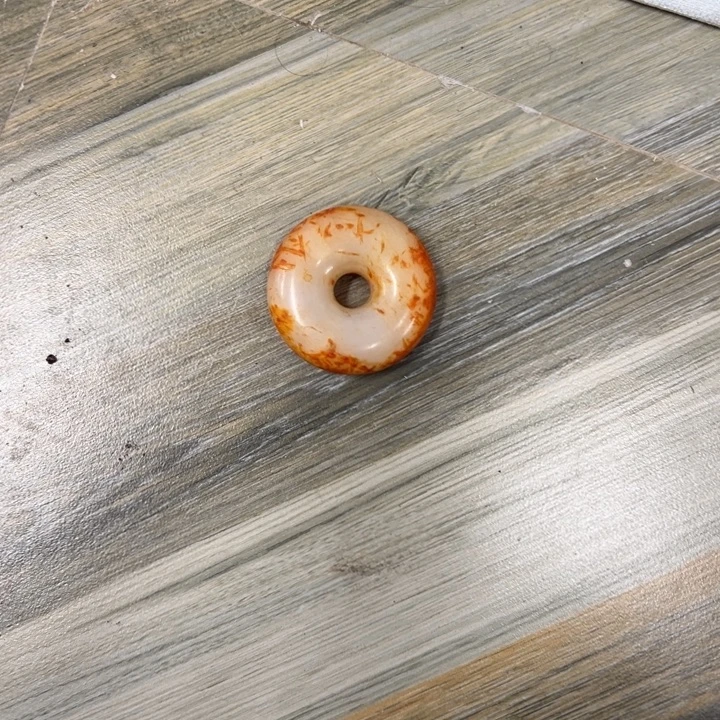 和田玉（黄玉）未镶嵌挂件