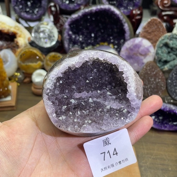 未镶嵌水晶珠宝半成品