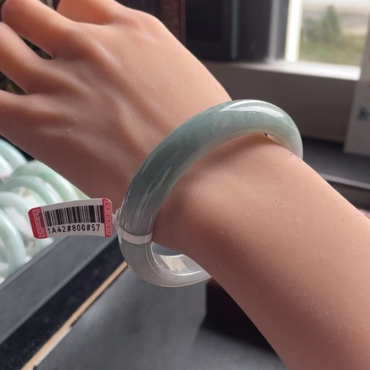 翡翠未镶嵌手镯16