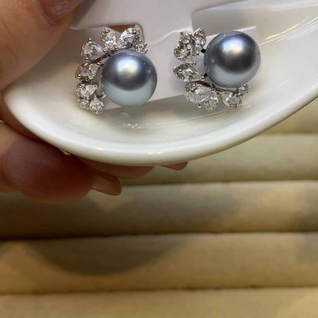 银S925镶嵌耳饰海水珍珠