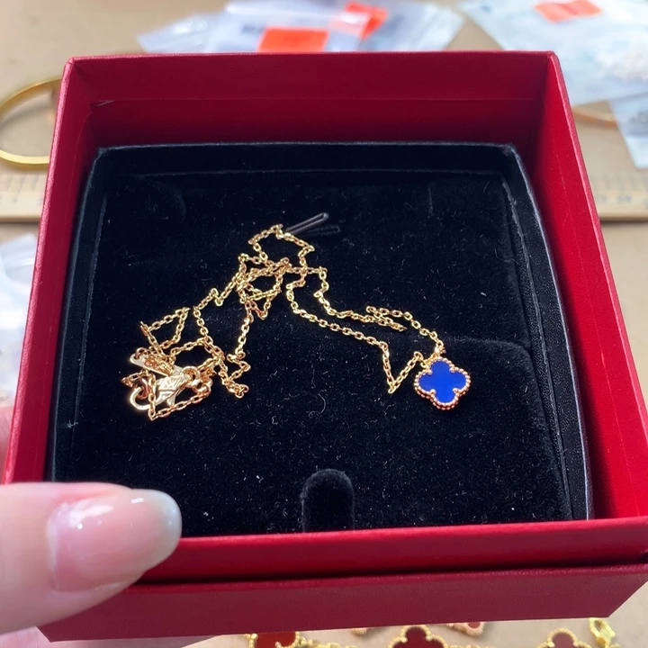 瓷片*️****我是一只小小鸟