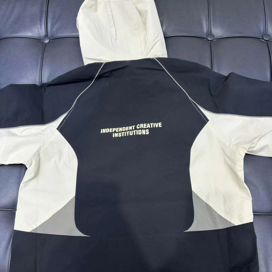 杭州六小六正版 BY LIUXIAOLIU儿童外套4138