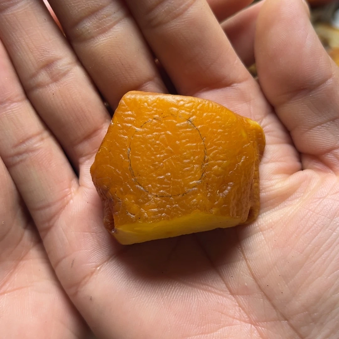 悲***酒定制琥珀未镶嵌蜜蜡定制指环