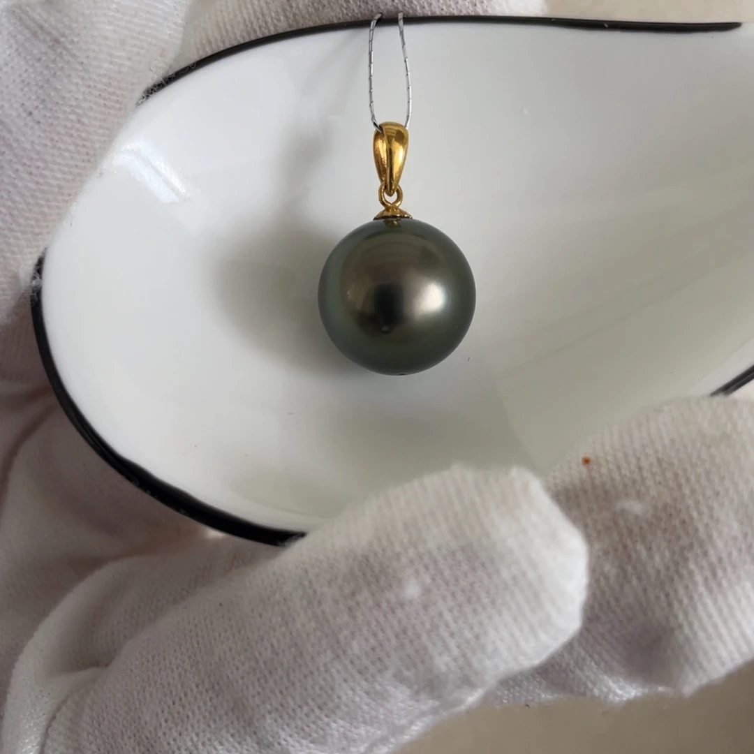 18K金镶嵌海水珍珠吊坠(不含链)12.7mm