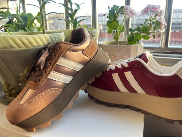 8818运动老爹鞋2025年新款