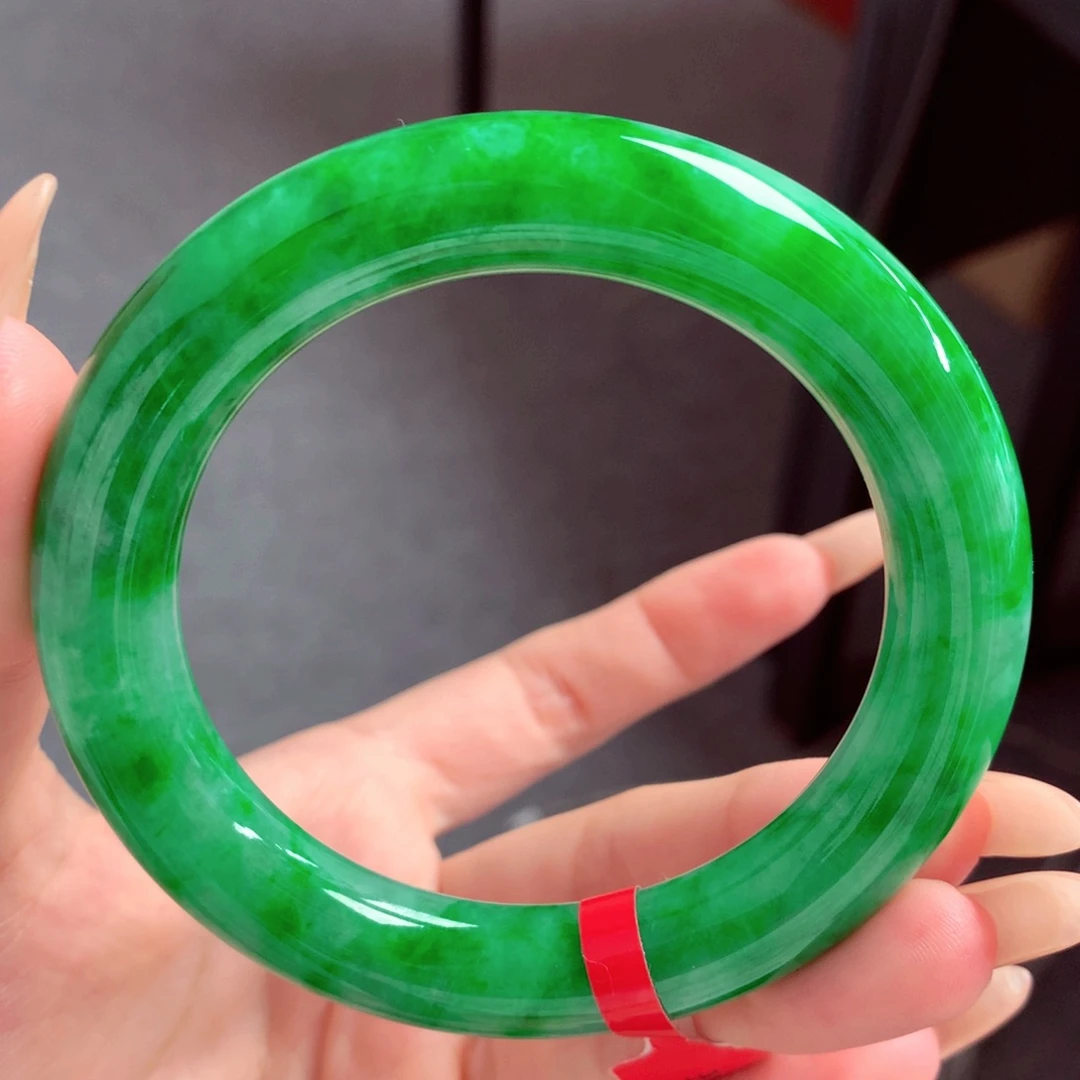 翡翠未镶嵌手镯翡翠