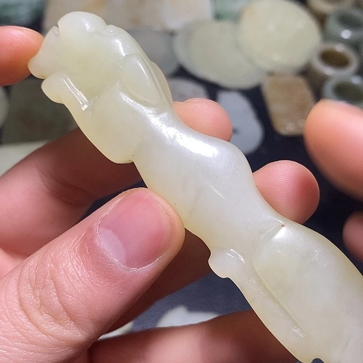 和田玉（糖玉）未镶嵌颈饰