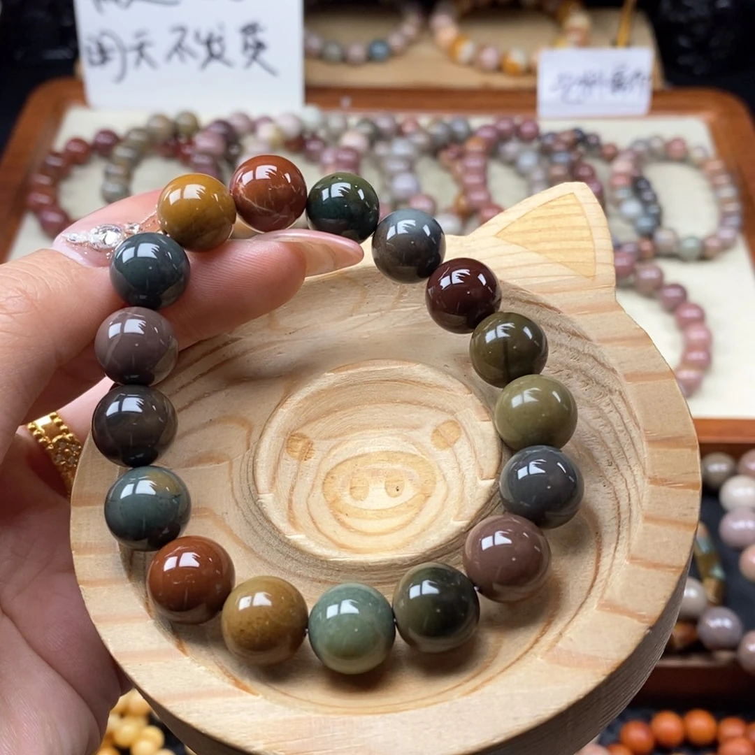 石英质玉手链未镶嵌豆****？