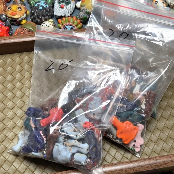 玻璃颈饰印度尼西亚哈基米