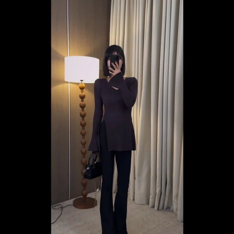 【ZZ严选】2252气质紫色开叉套头喇叭袖针织衫女修身法式独特毛衣