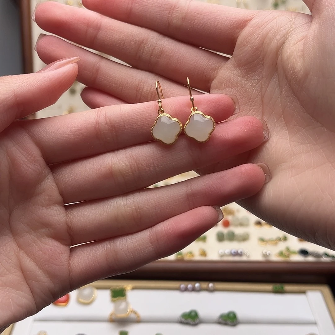 和田玉银S925镀金镶嵌耳饰