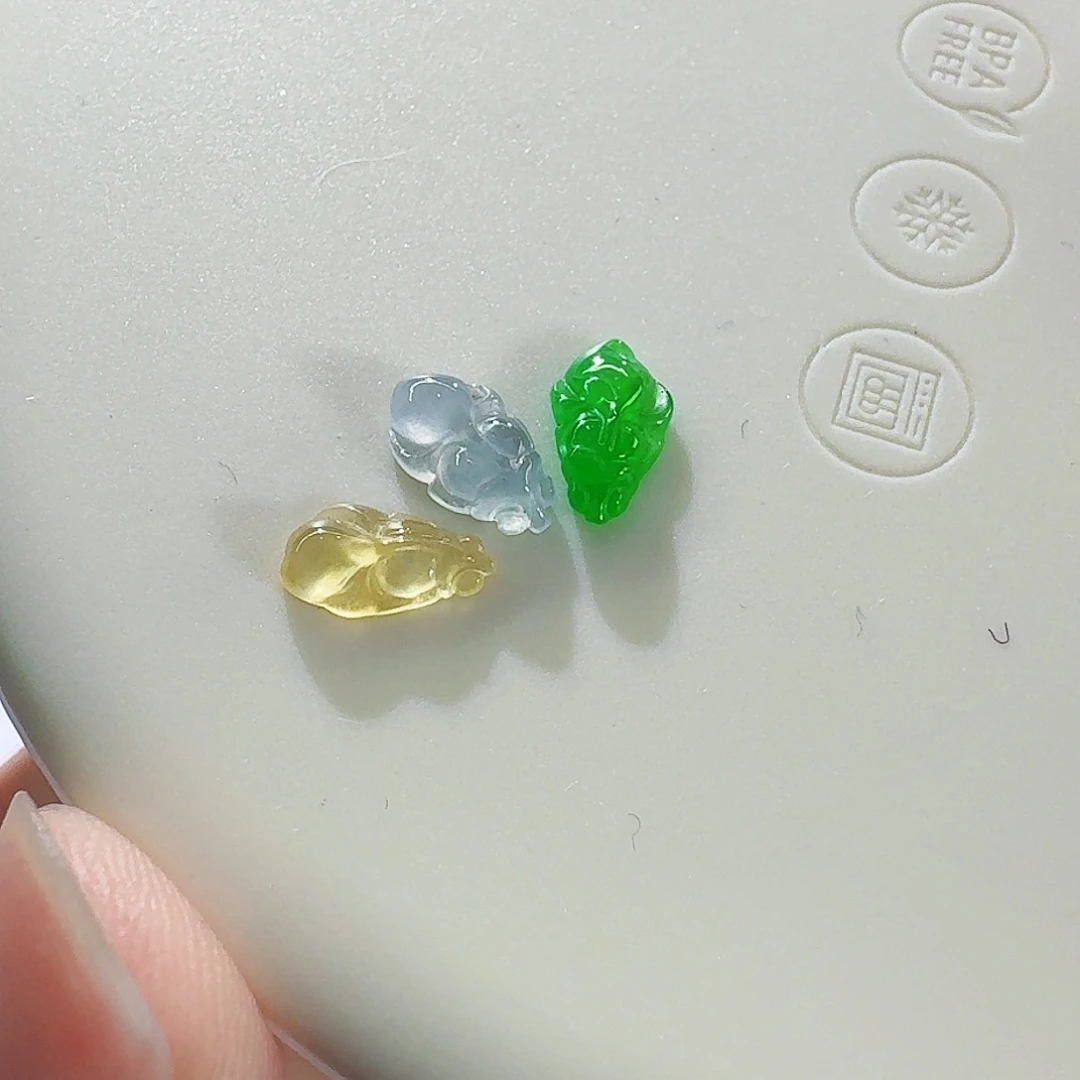 翡翠颈饰未镶嵌金玉满堂