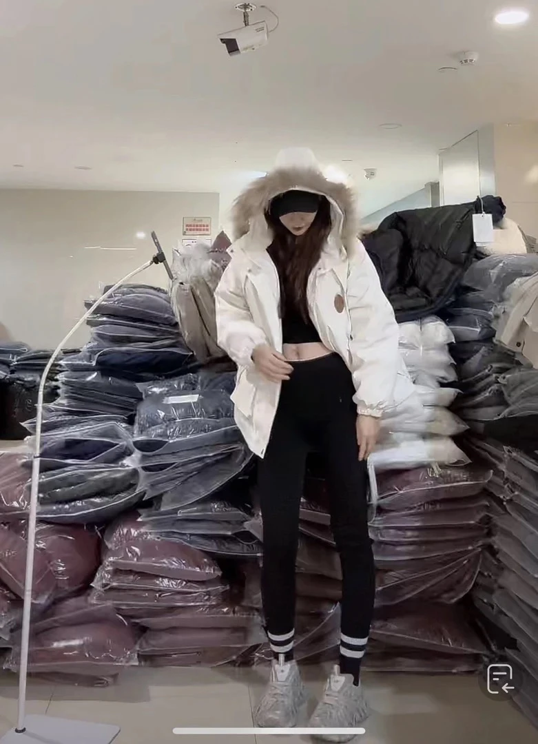 【柒汐】推荐圆标连帽工装派克棉服913