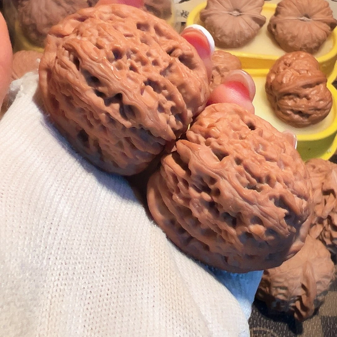 明***见吊坠桃核39全品南疆石