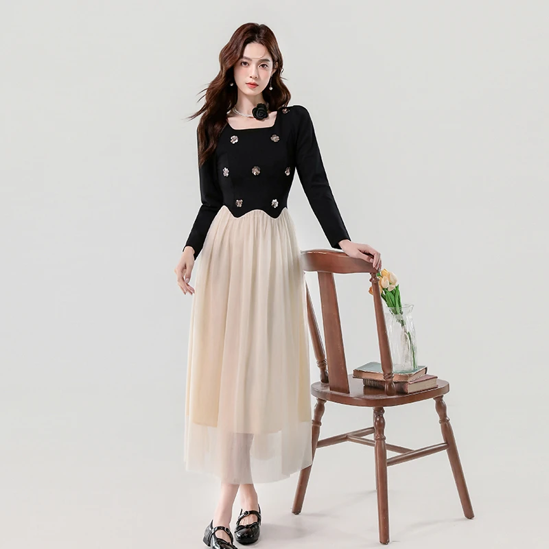 秋季时尚法式复古优雅气质显瘦小香风针织网纱拼接长袖长款连衣裙