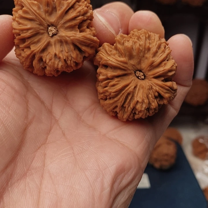 祥***虎吊坠文玩核桃精品88888888
