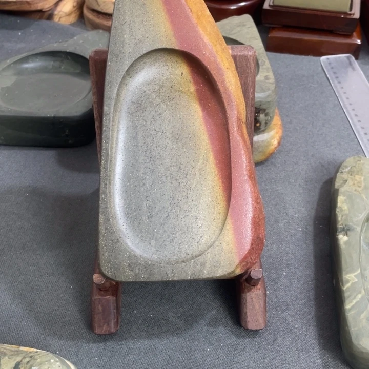 广东肇庆原石端砚