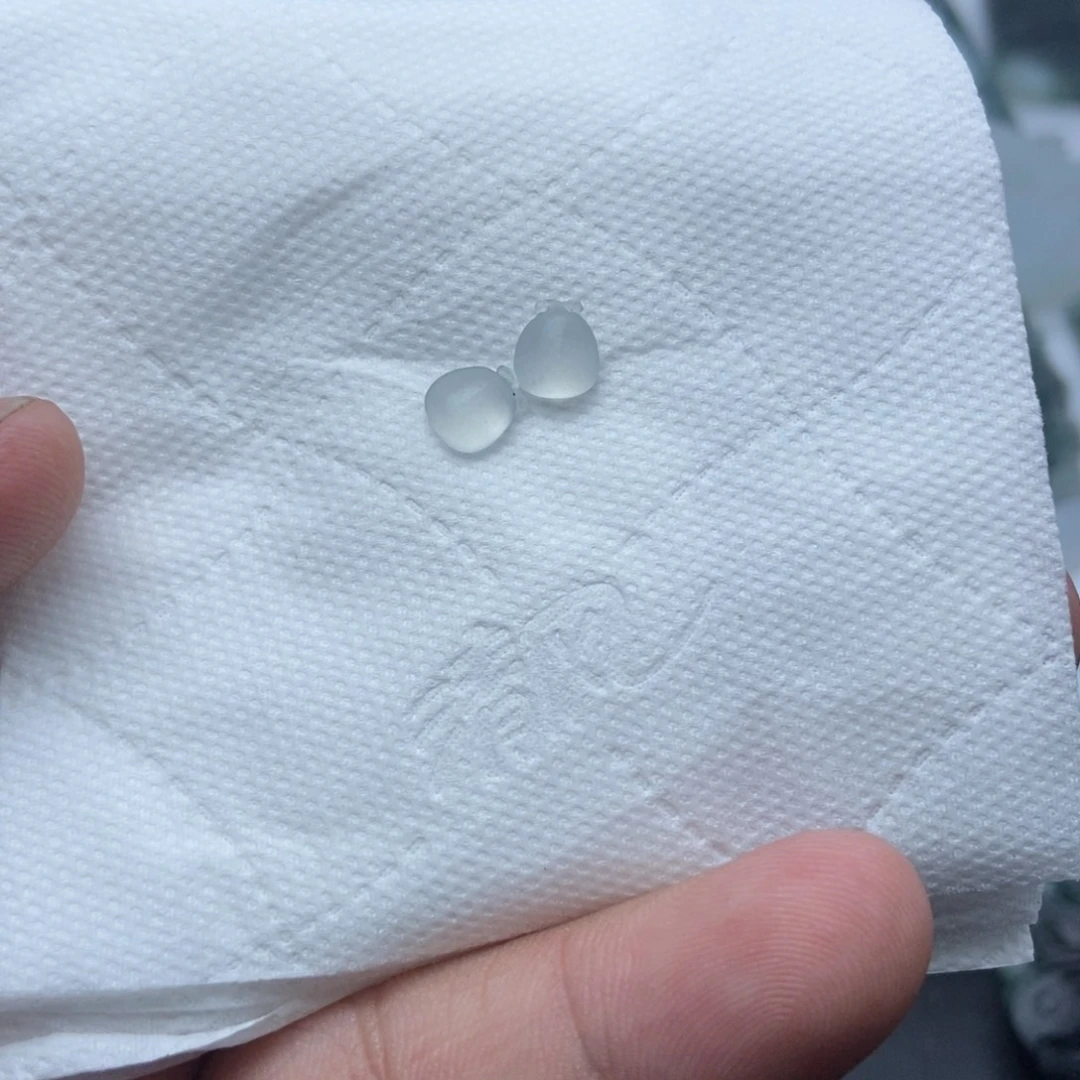 未镶嵌定制翡翠开**季耳钉