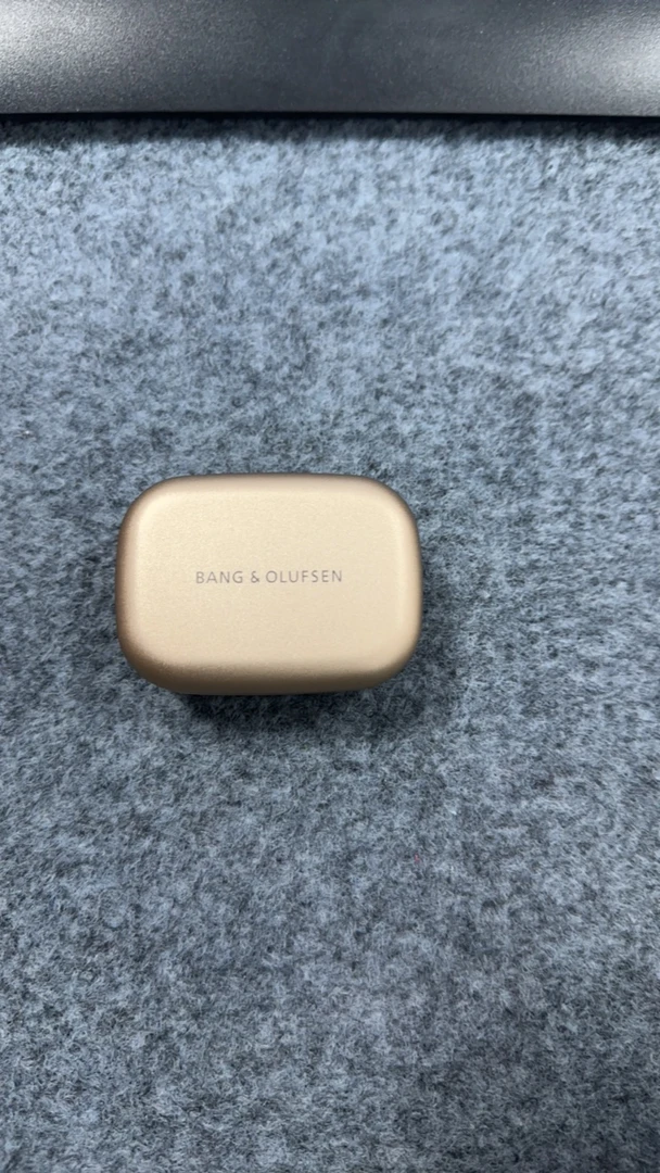 95新  B&O beoplay Ex主动降噪入耳式真无线蓝牙