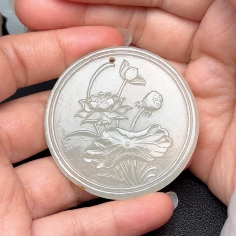 和田玉挂件未镶嵌蘇**廬