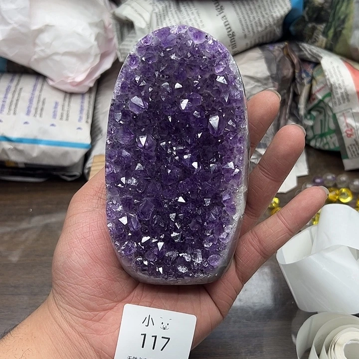 未镶嵌水晶大型摆件（非配饰）