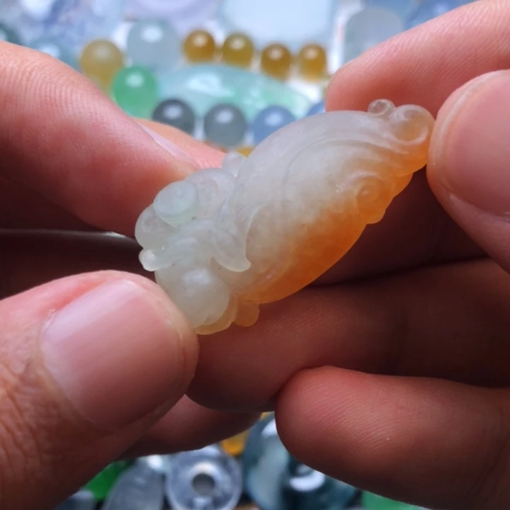 未镶嵌定制翡翠挂件