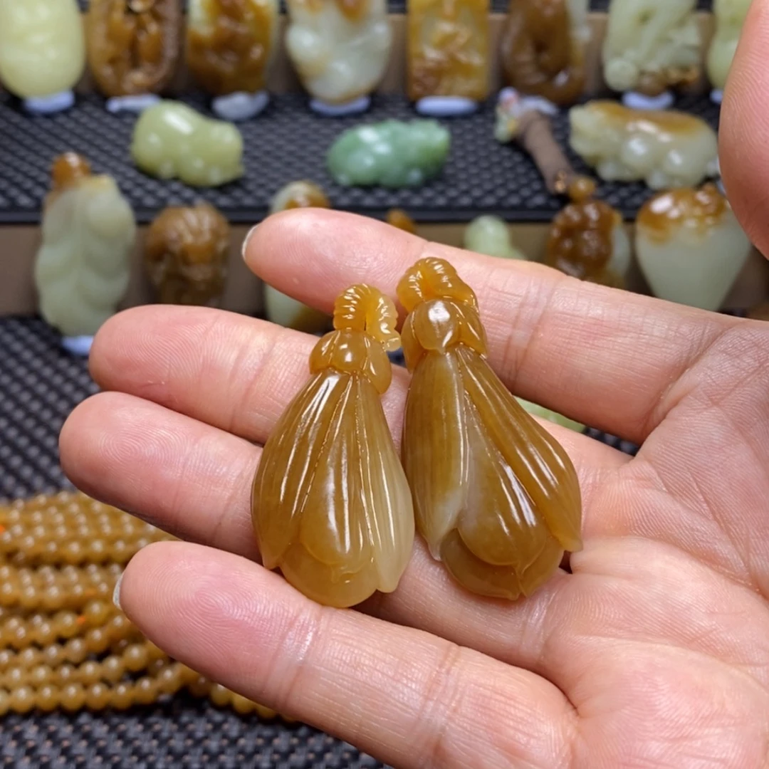 春***地和田玉未镶嵌吊坠(不含链)