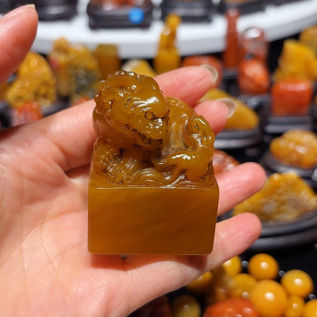 田黄石天**阔石雕石雕石雕