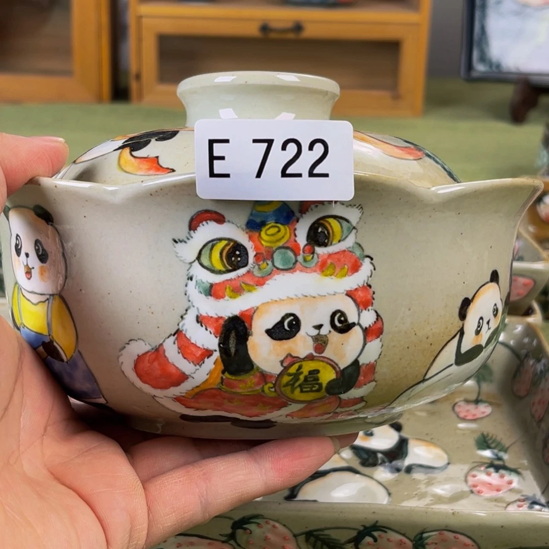 【闪购商品】摆件用****8桃园山房釉下五彩