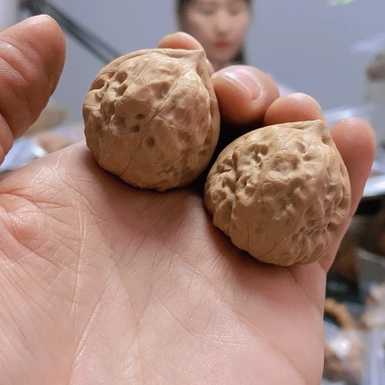 【闪购商品】把件文玩核桃34.5古蝉