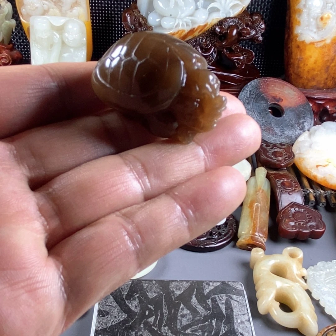 和田玉（糖玉）未镶嵌颈饰