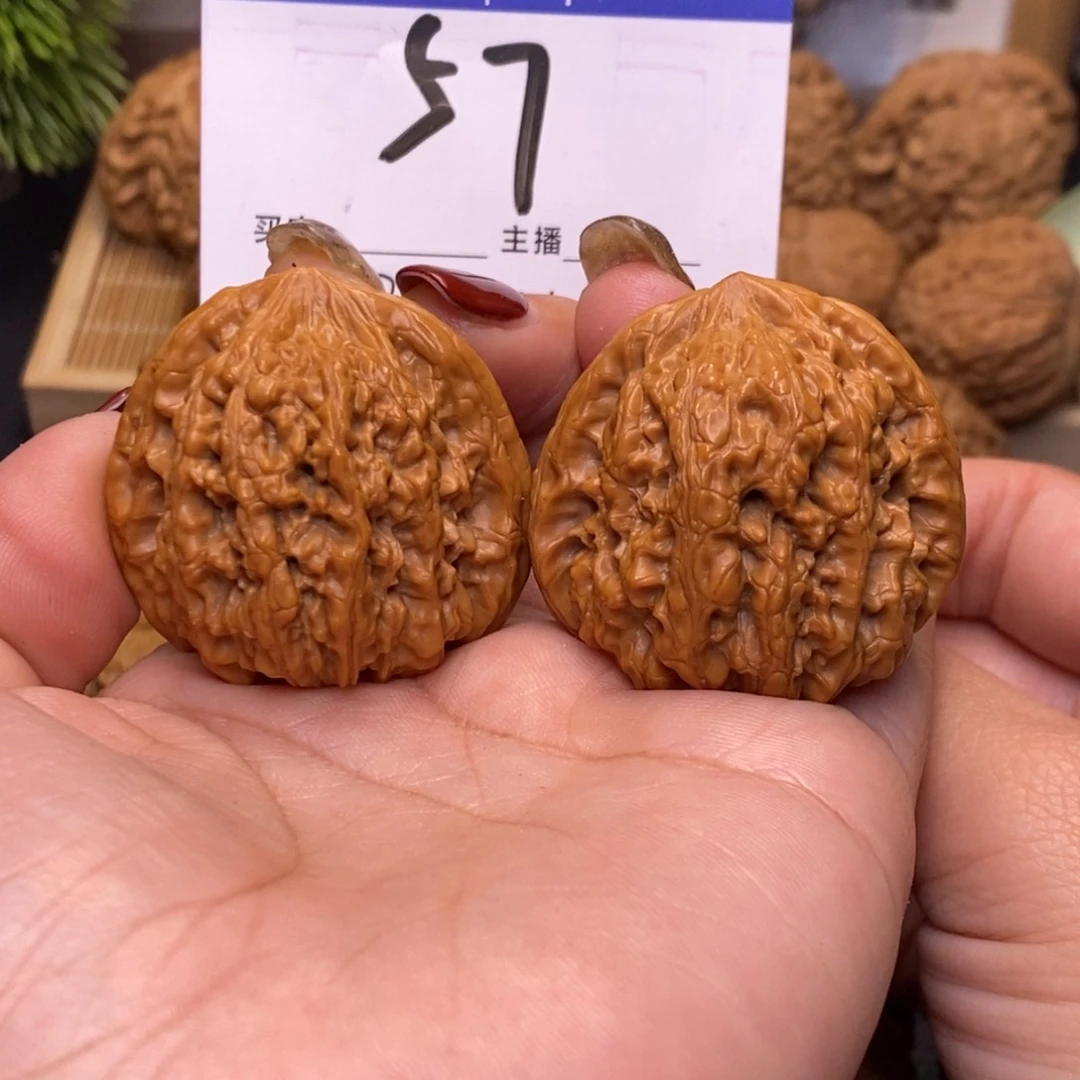 桃核吊坠偶**凡平谷凹底41无刀痕s