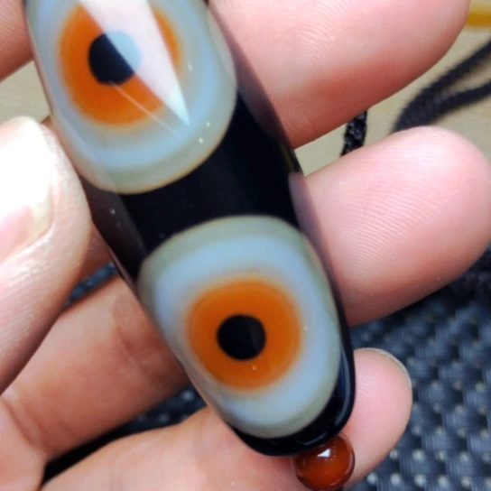 玛瑙/玉髓颈饰未镶嵌巡*兵