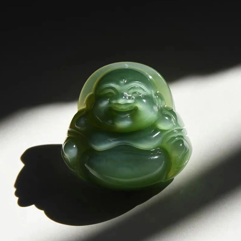 和田玉佛公吊坠妈妈吊坠多样性发其一