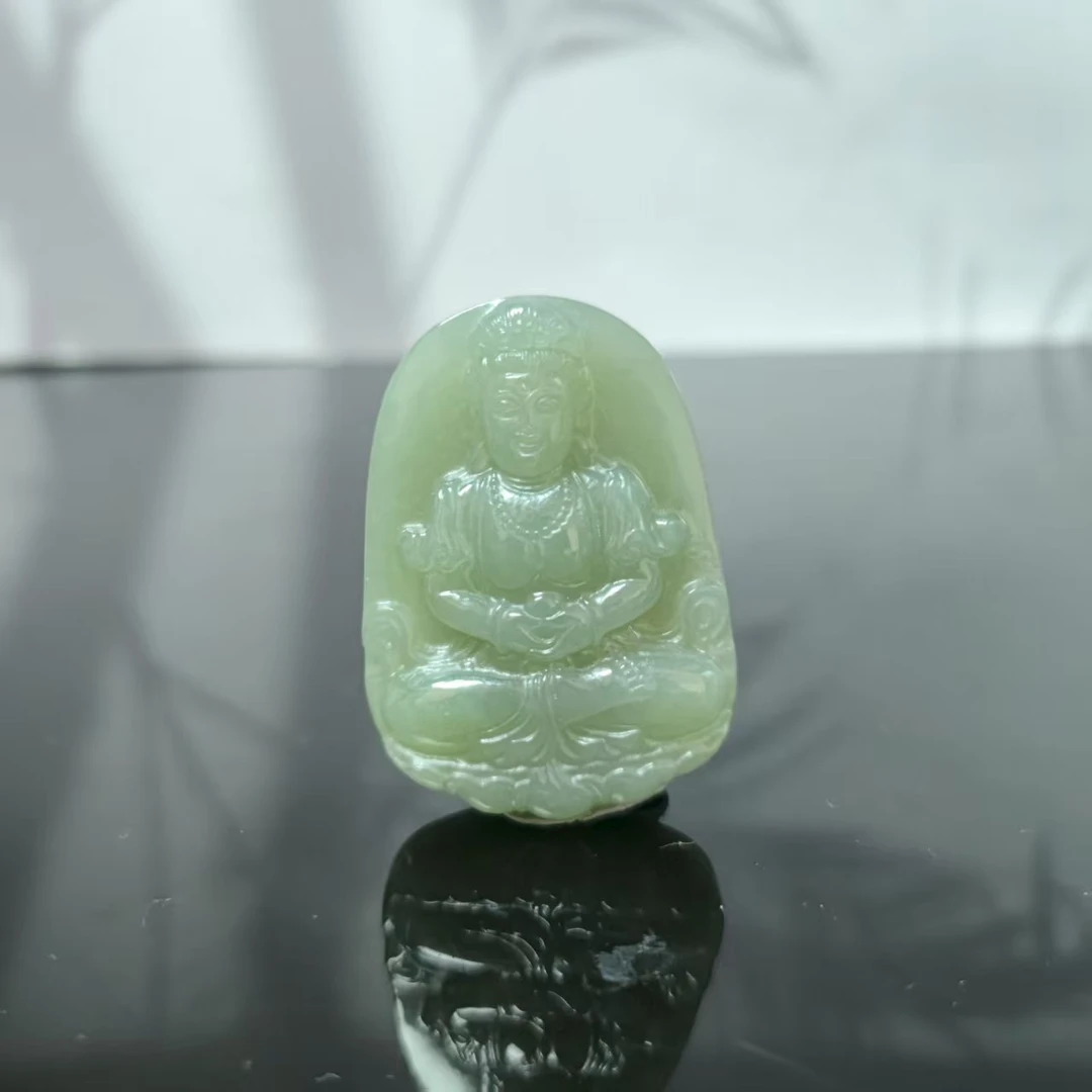 Q和田玉观音吊坠2581