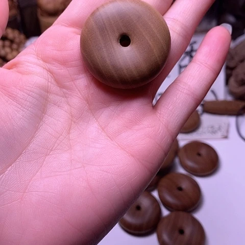 檀香木吊坠檀香黑肉平安扣