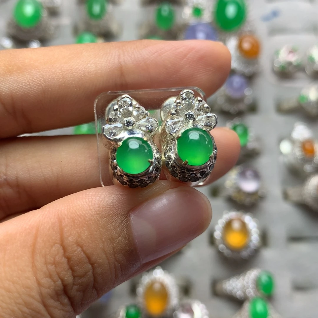 定制翡翠未镶嵌缅甸天然翡翠