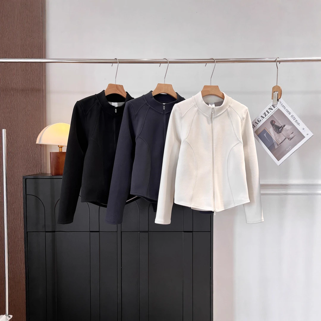 秋冬黑科技抗菌保暖修身内搭外穿石墨烯小蛮腰立领外套拉链衫