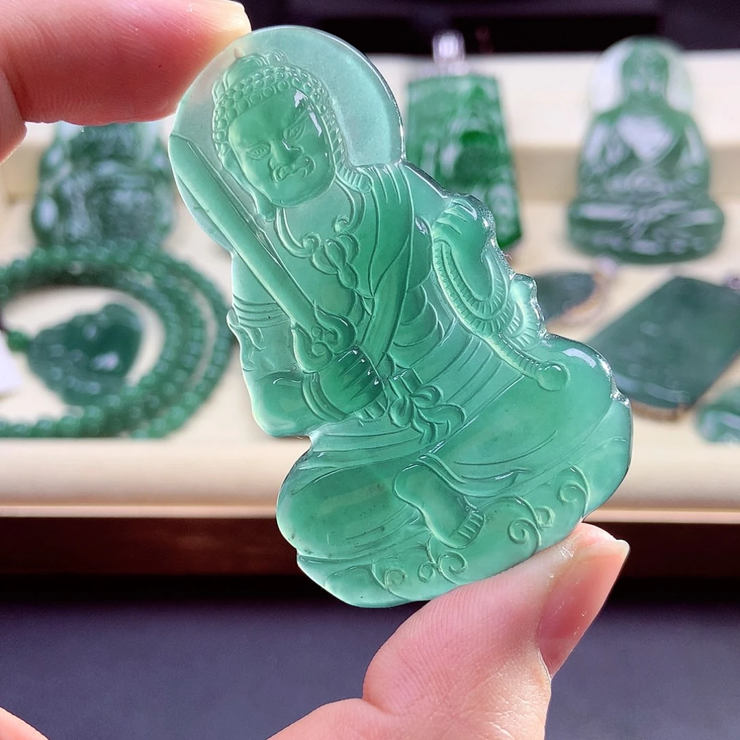 【闪购商品】颈饰未镶嵌翡翠天然