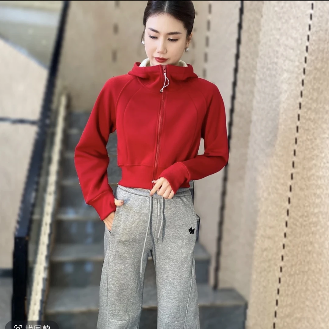 美式潮牌红色加绒短款卫衣外套女2024冬季洋气高级感防风套装
