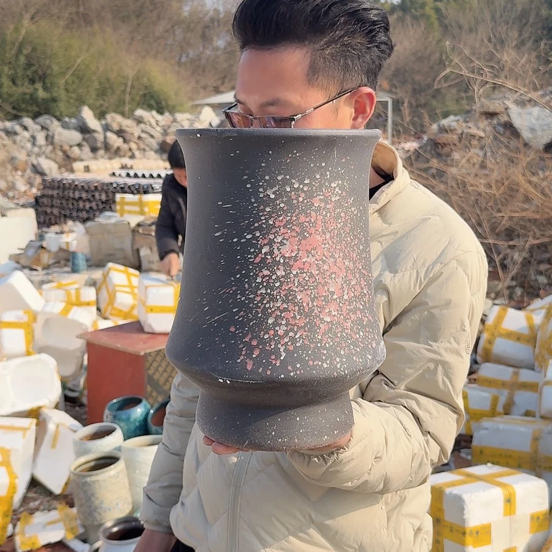 紫砂花盆口20高31（一个束腰黑色泼墨